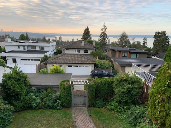 Ocean View Suite Near Downtown And Scenic Spots - West Vancouver