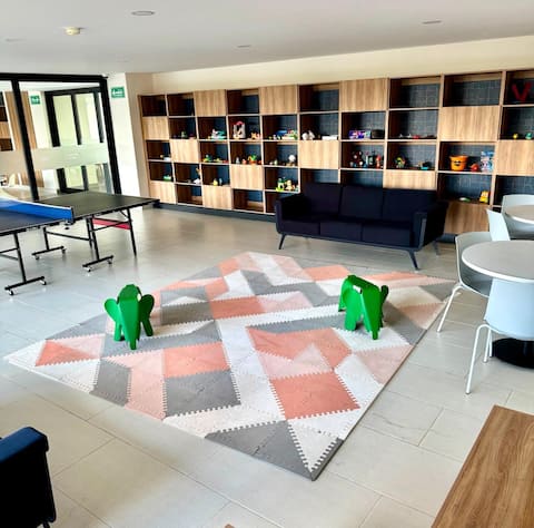 Successful Airbnb property: Apartment with pool and gym, 1 bedroom + sofa bed, 4 people. in Mérida