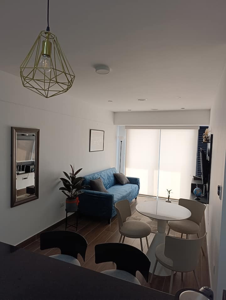 Apartamento Nuevo En Miraflores, Buena Ubicación - Peru