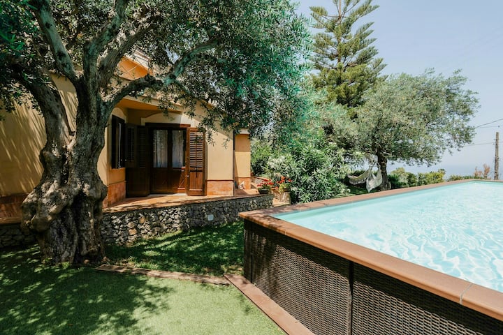 Villa à Flanc De Colline, Vue Mer Près De Palerme - Carini