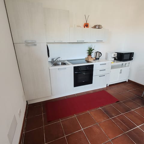 Proprietà Airbnb di successo: Delightful portion of villa surrounded by greenery a Quartu Sant'elena
