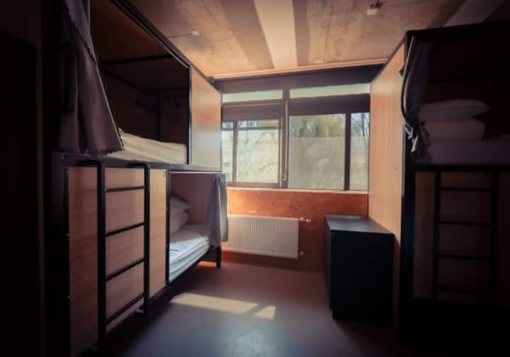 Bed In A 10 Bed Dorm (102) - Scheveningen