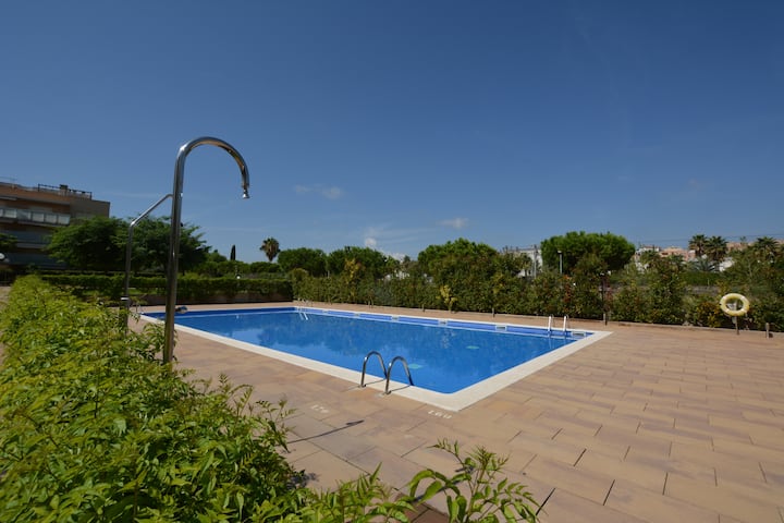 Apto. Con Piscina A Pocos Metros Playa Altafulla - Torredembarra