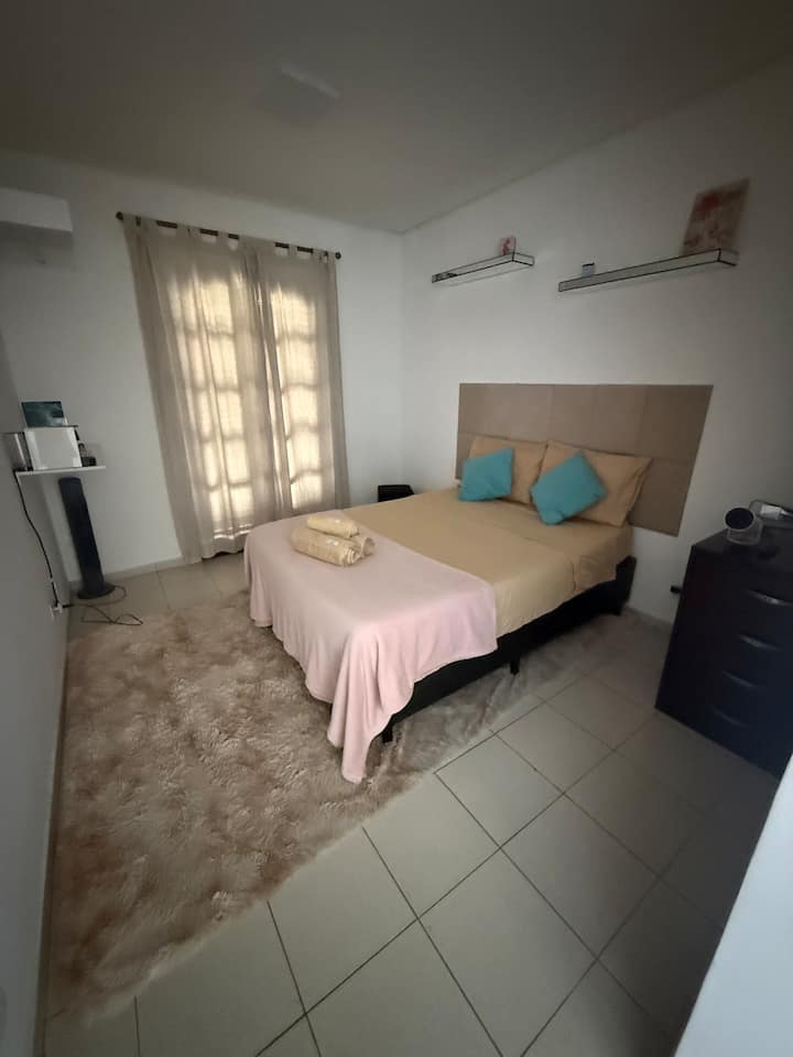 Dhomë gjumi 4
