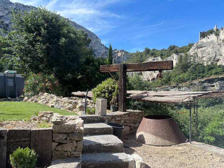 Maison Dans Un Petit Coin De Nature - Gordes