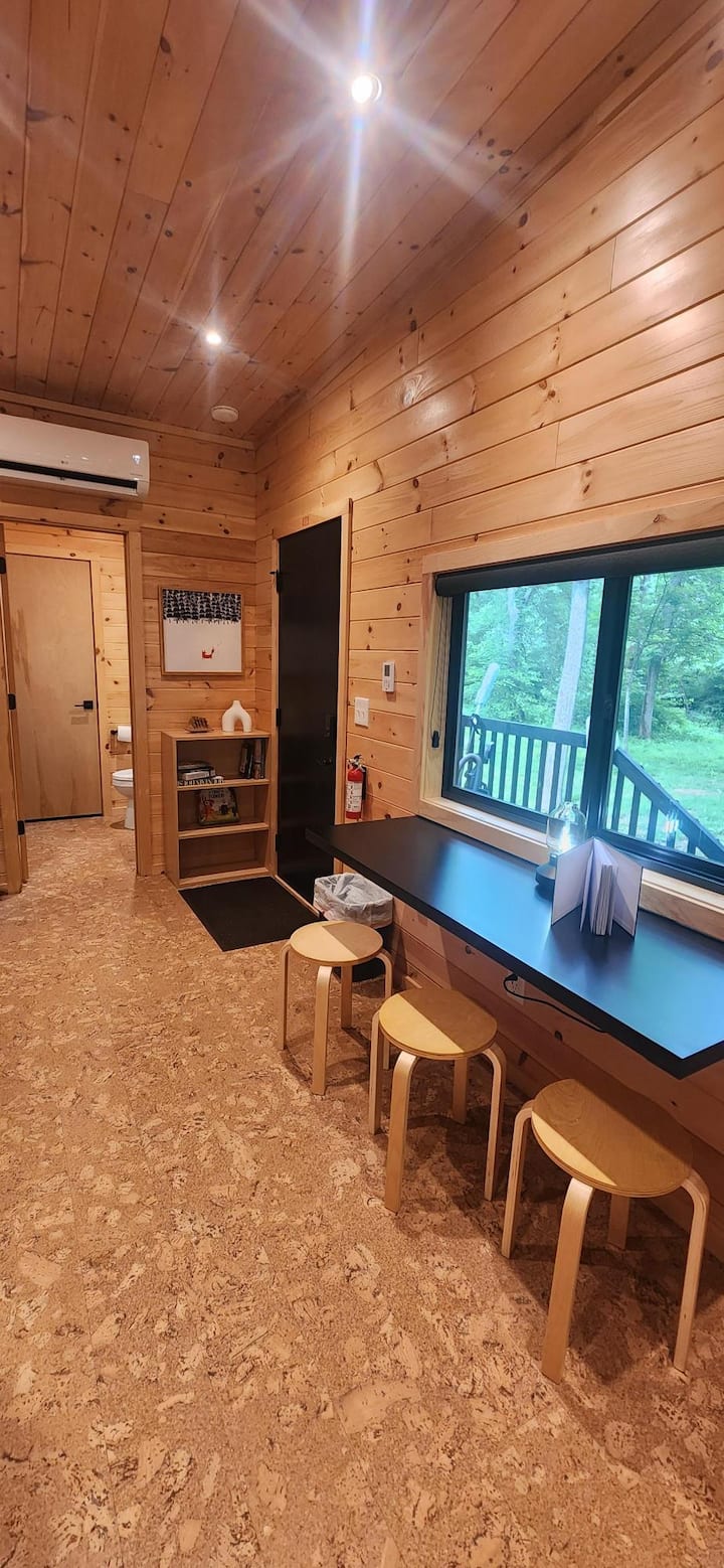 Creekside Studio | 2 King Beds | Hocking Hills - Hocking Hills State Park, OH