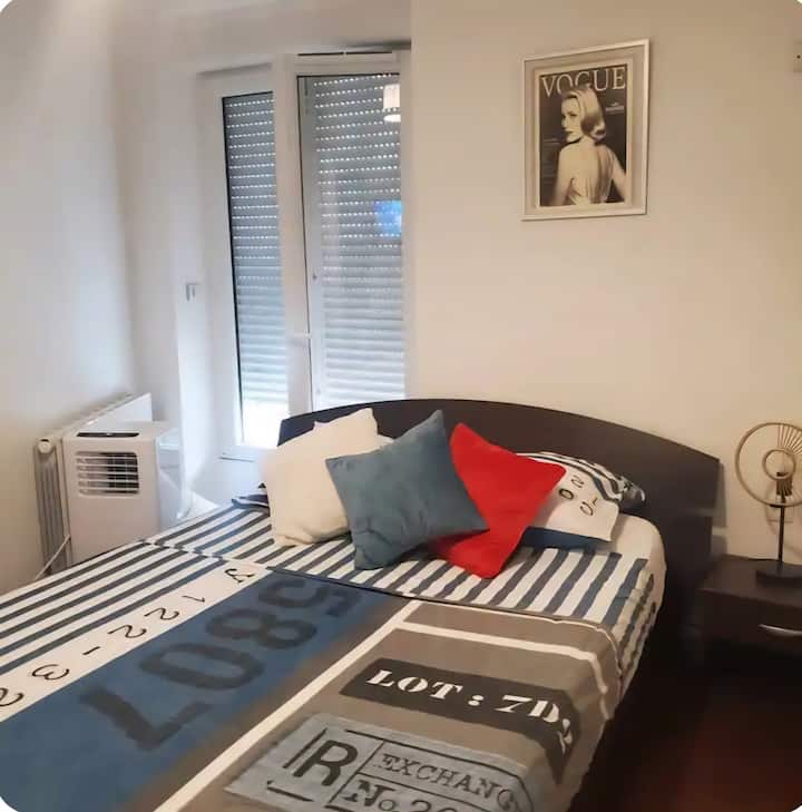 Studio At Paris Near The Best Touristic Spots - Paris