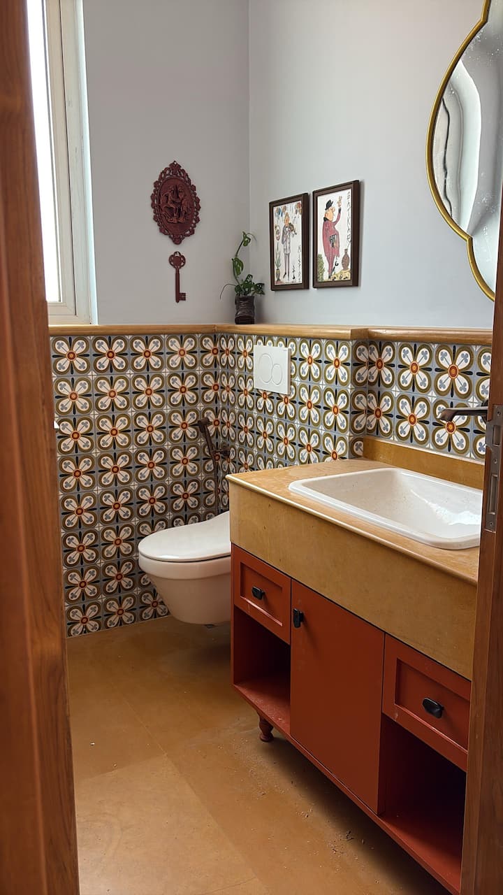 Full bathroom 4 image 1