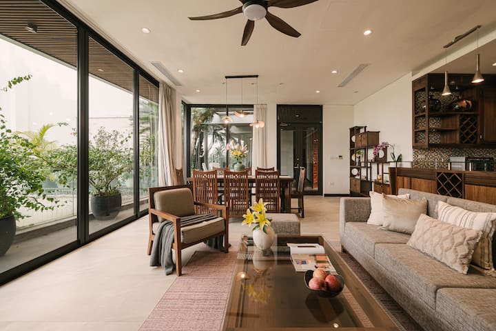 Spacious Group Stay | Huge Balcony|3 Lake Apt - 하노이