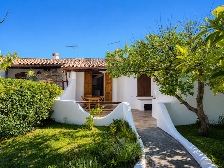 Casa Tramonto - White Villa - Valledoria