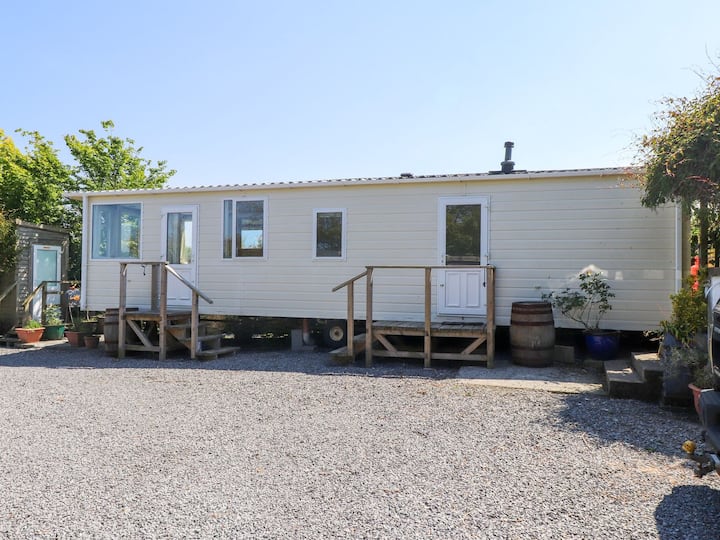 The Lodge Caravan Rental - Anglesey