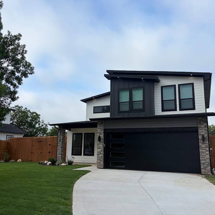 Brand New Home With A Pet Suite Near Grandscape! - 프리스코