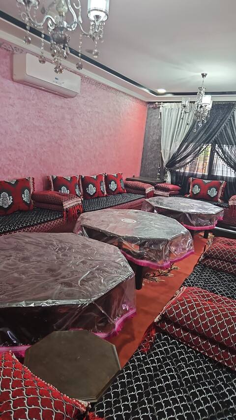 Top Airbnb: Family home 5 min from the beach in Ras El Ma