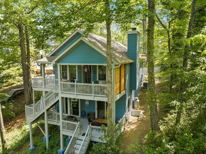 Peaceful Home In A Quiet Cove - Lake Lure, NC