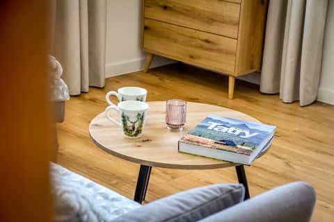 Top performing Airbnb: Kosówka apartment with a mountain view in Gmina Poronin