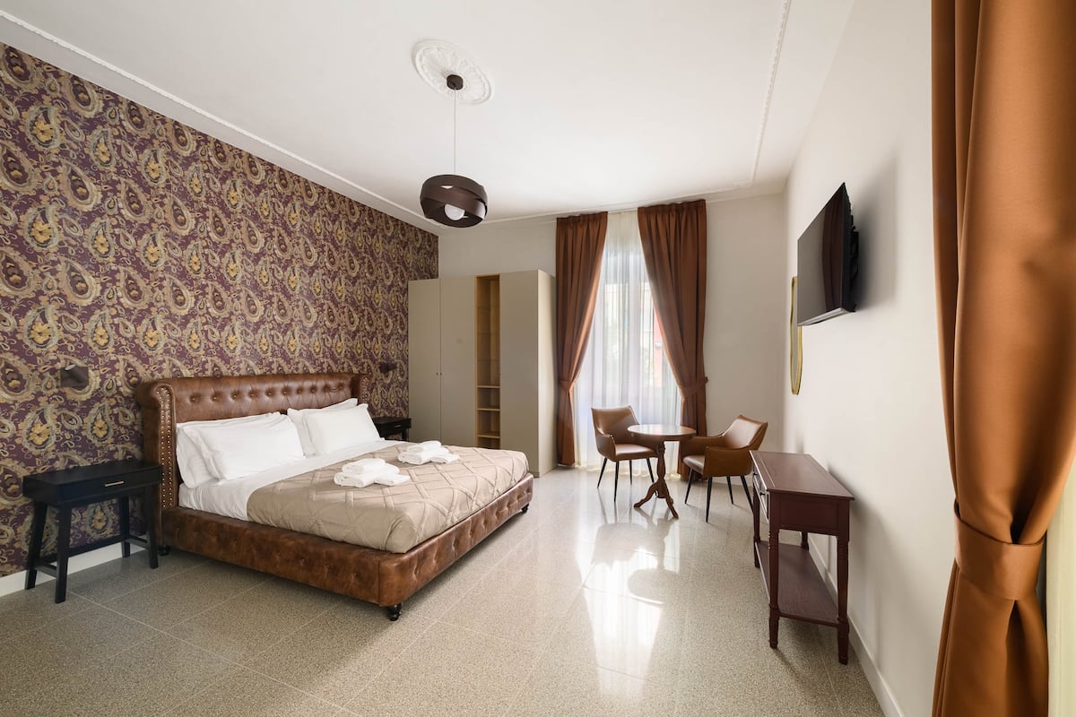 Elegante appartamento nuovo di zecca con 3 camere da letto e 2 bagni | Metro A — Camera da letto 3 5 | Roma