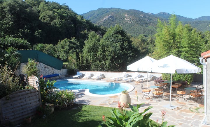 Nid Douillé Pour 2 Au Pied Des Albères - Laroque-des-Albères