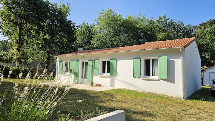 Maison Grand Jardin à 5 Km Des Plages  4 à 6 Pers - Saint-Augustin
