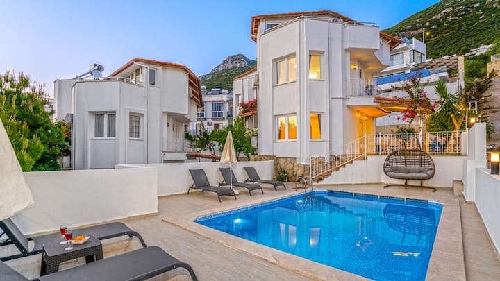 Villa Alica Kalkan ÖZel Havuzlu Aile Villası - Kalkan