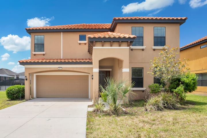 Five Bed South Facing Pool Close To Disney - Davenport, FL