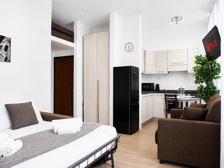 La Casana Maison Dove Le Botteghe Animano La Città - Genoa