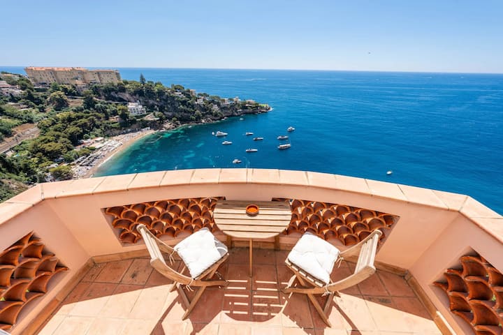 Dreaming 2-beds Apartment With Panoramic Sea View - Cap-d'Ail