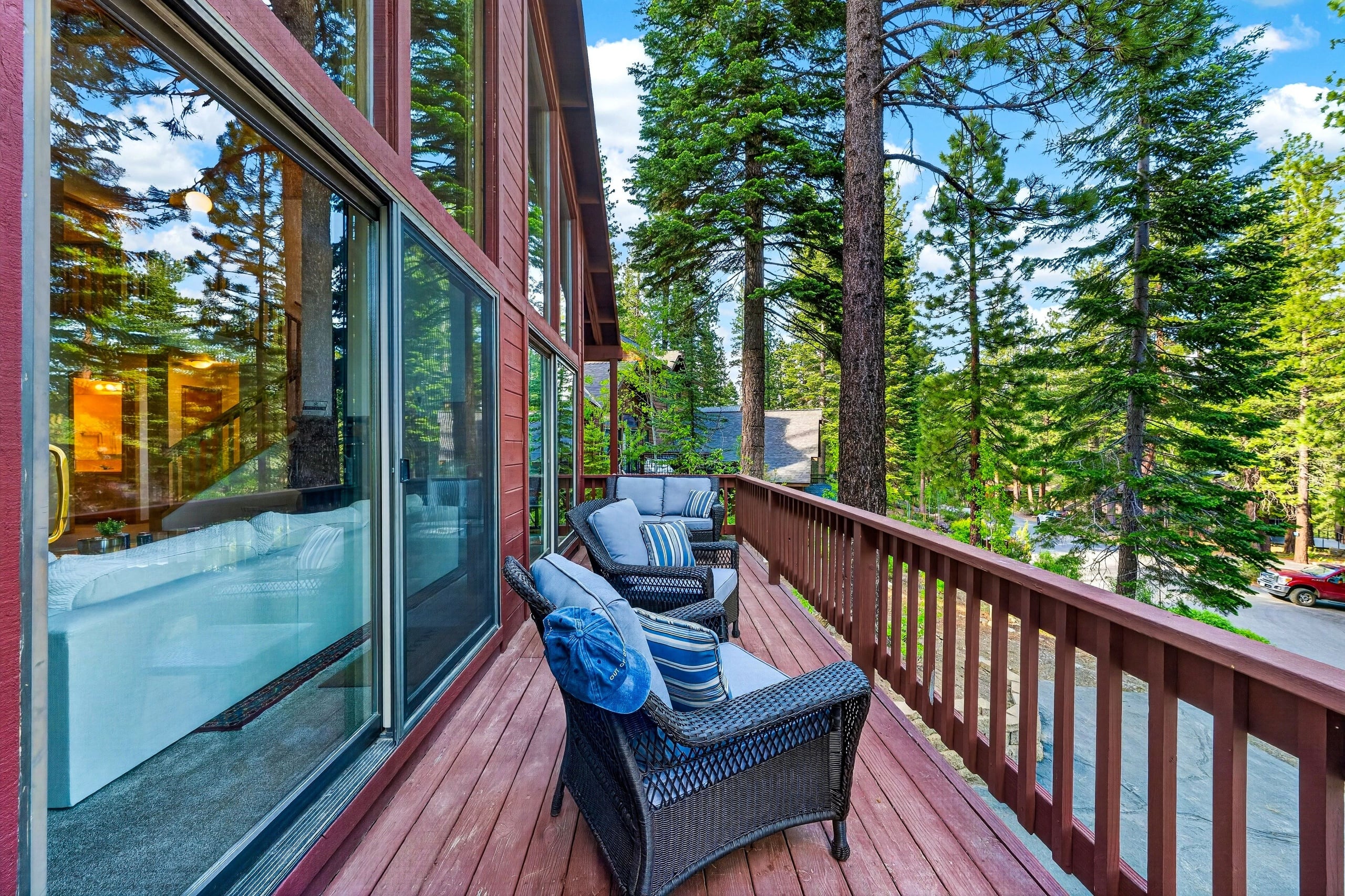 Bear's Lair Sierra Cabin with Forest Views - Photo 39