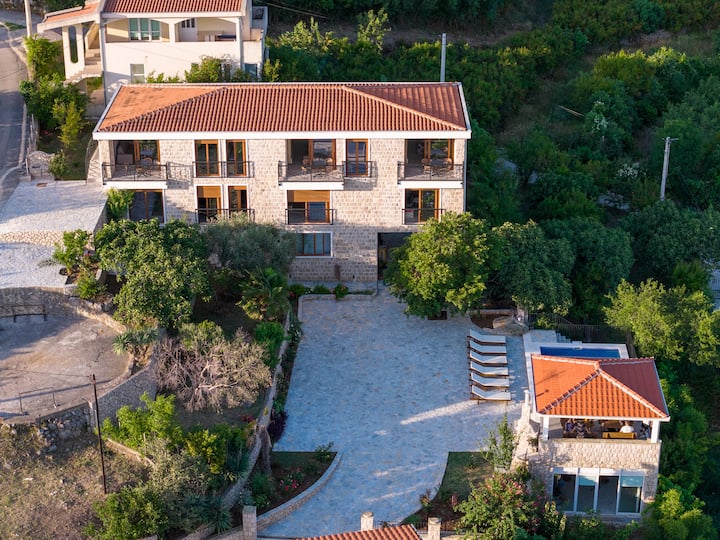 Modern Villa With Pool & Sea View - Monténégro