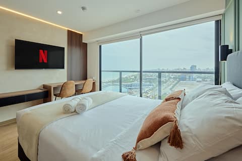 Miraflores Ocean View Apartment 1505