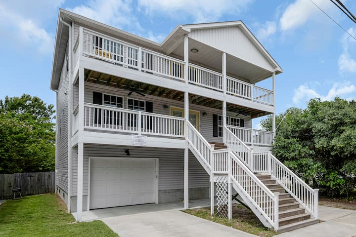 Bay Area Getaway 4br Home Near The Beach - Norfolk, VA