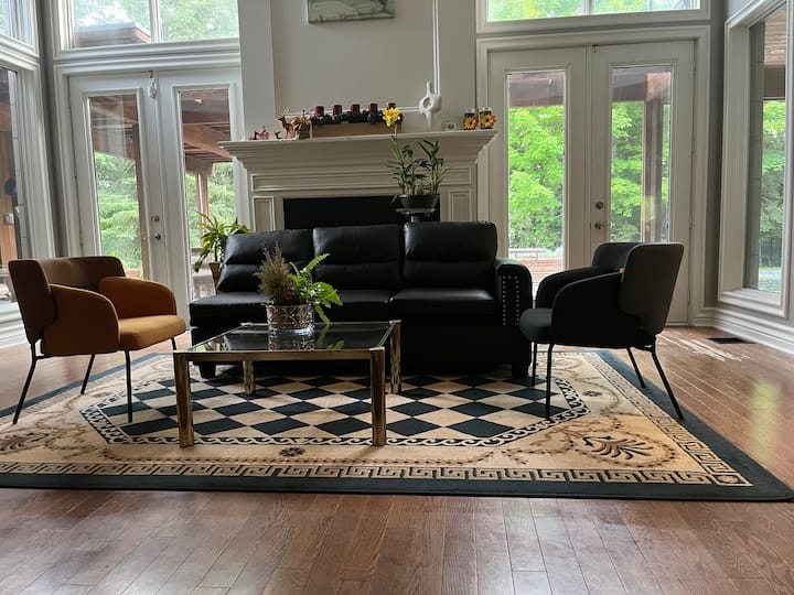 Quiet Room Near The Lake - Oakville