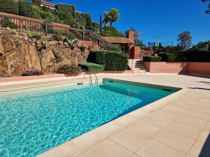 Agréable Appt Climatisé Parking Sécurisé Piscine - Théoule-sur-Mer