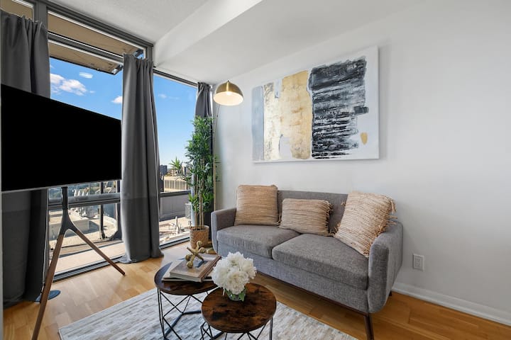 Stylish Stay Heart Of Downtown - Toronto