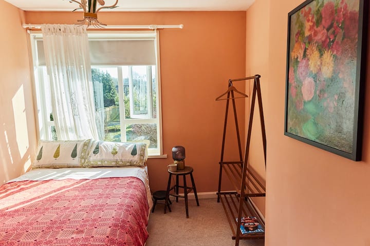 Country-chic | Walk To The Talbot Inn - Frome