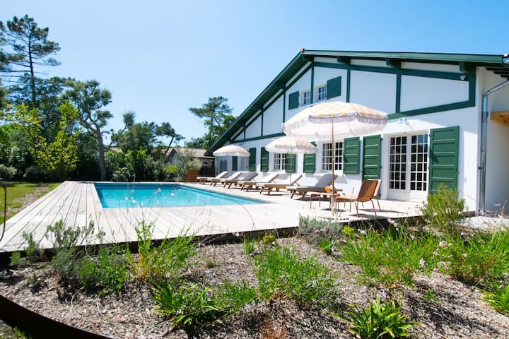 Villa Antine 13pers Piscine Chauffée, Plage à Pied - Hossegor