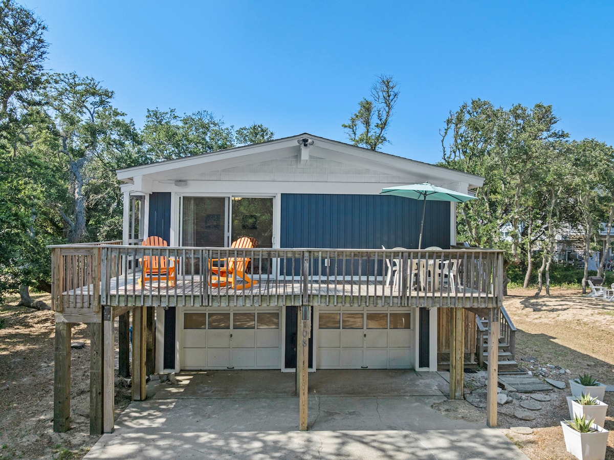 Sugar Shack: Oceanside Cottage w/ Sound Access