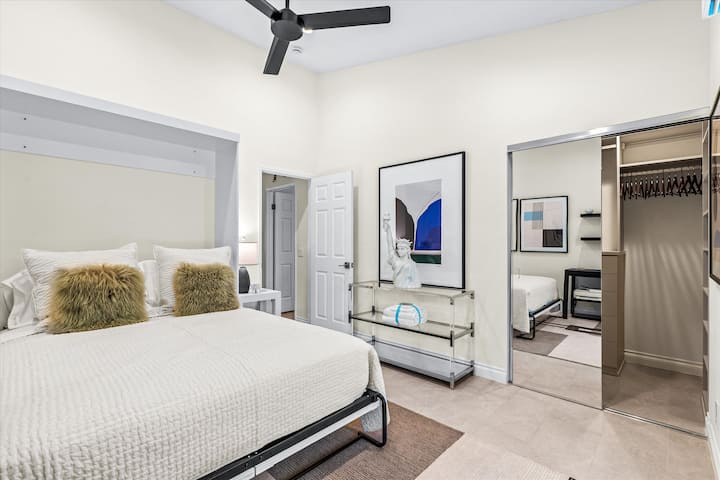 Suite d'invités avec salle de bains privée