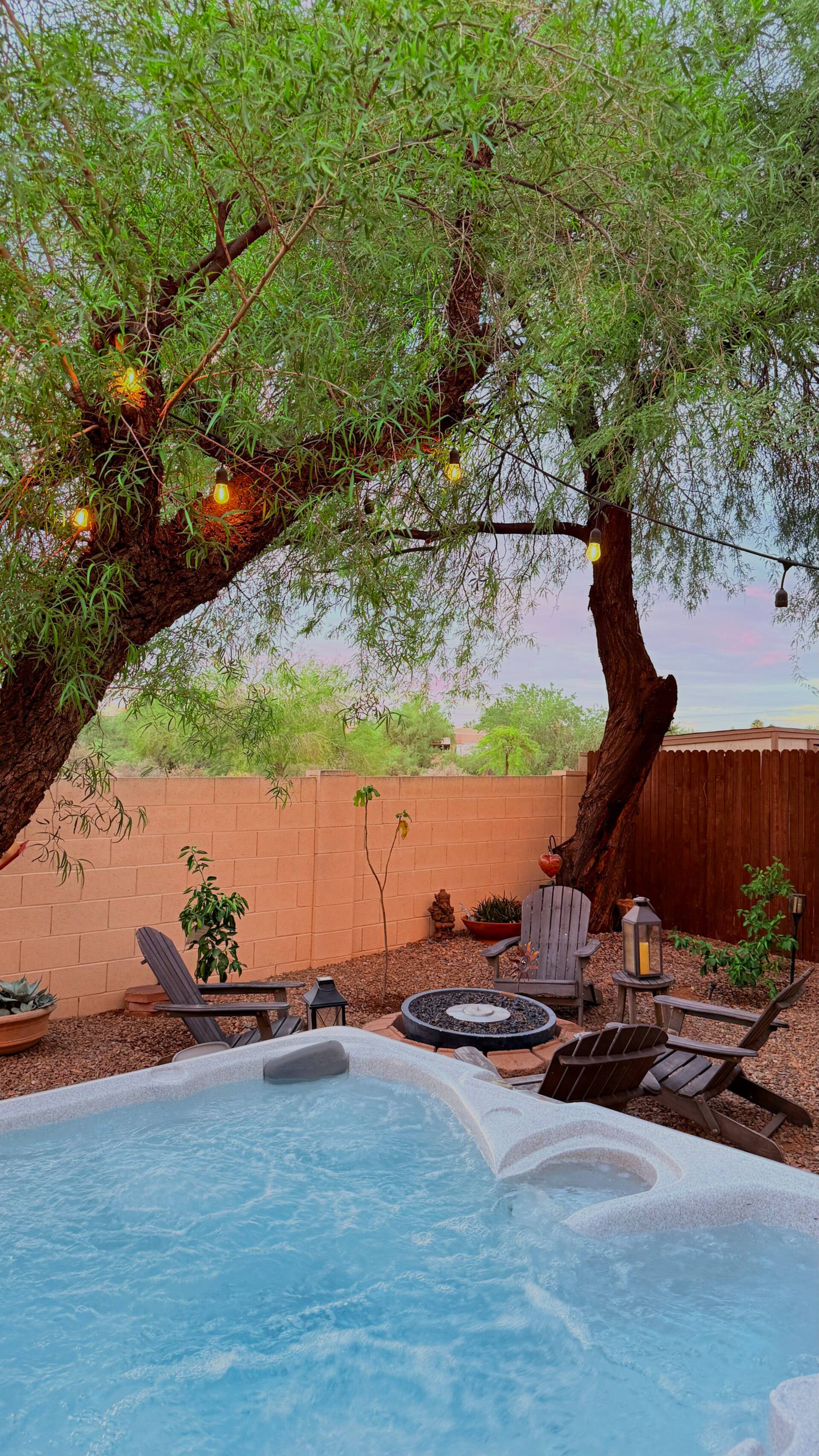 Tucson Omni Oasis – 4BR-3BA Hot Tub & Fire Pit