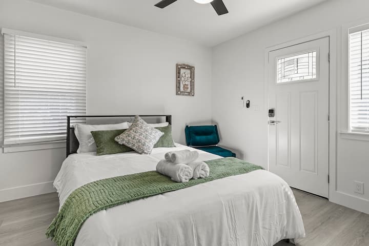 Jane's Home (Vi) | New Studio+kitchen+bath+hvac(2) - San Jose, CA