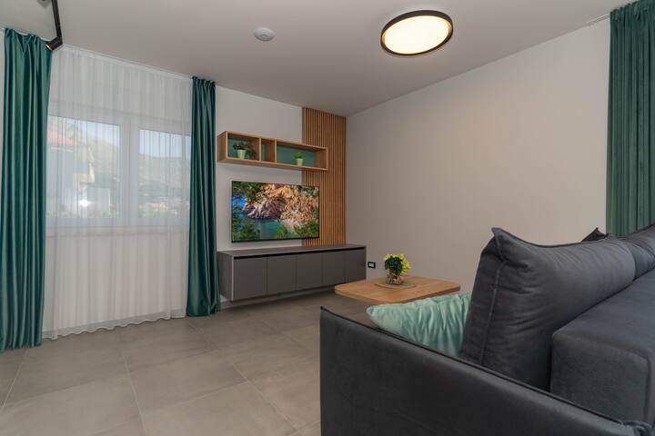 Living room 1