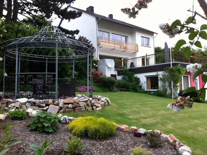 Julia's Moselvilla Tony Apartment - Enkirch