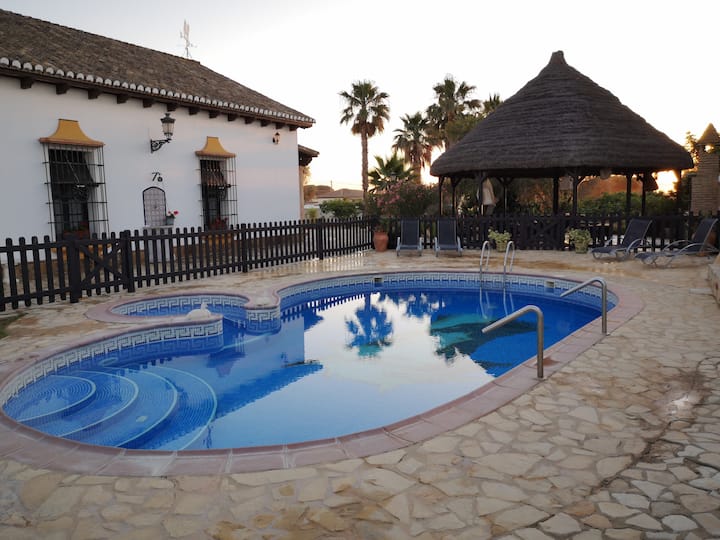 Finca Acogedora, Familiar Y Tranquila - Conil de la Frontera