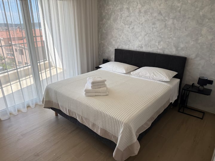 Spavaća soba 1