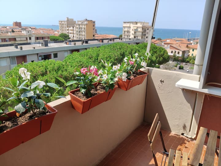 Luminoso Appartamento Vista Mare - Rosignano Marittimo