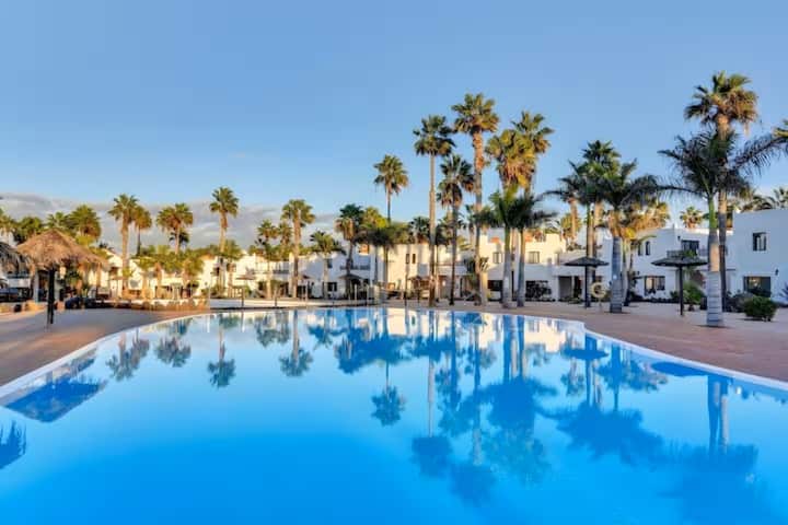 Miguel - Pool View Apt Oasis Dunas, Corralejo - Corralejo