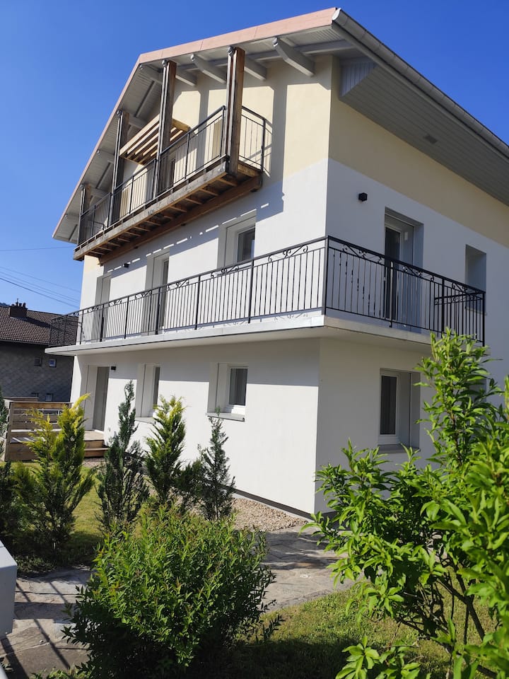 Maison Entière Au Centre-ville De Gérardmer - Gérardmer