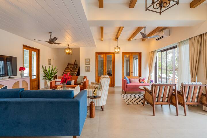 Living room 1 image 6