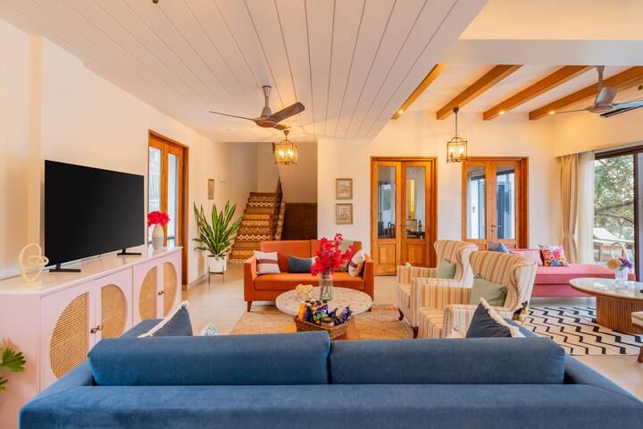 Living room 1 image 11