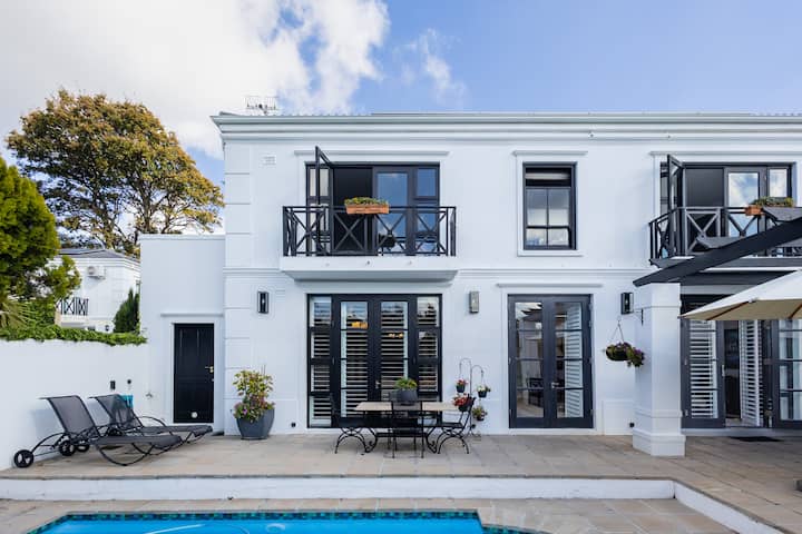 Blue Mountain Villa - Cape Town