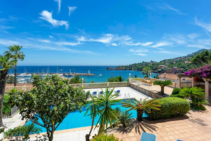 Villa Surplombant Le Port De La Figueirette - Théoule-sur-Mer